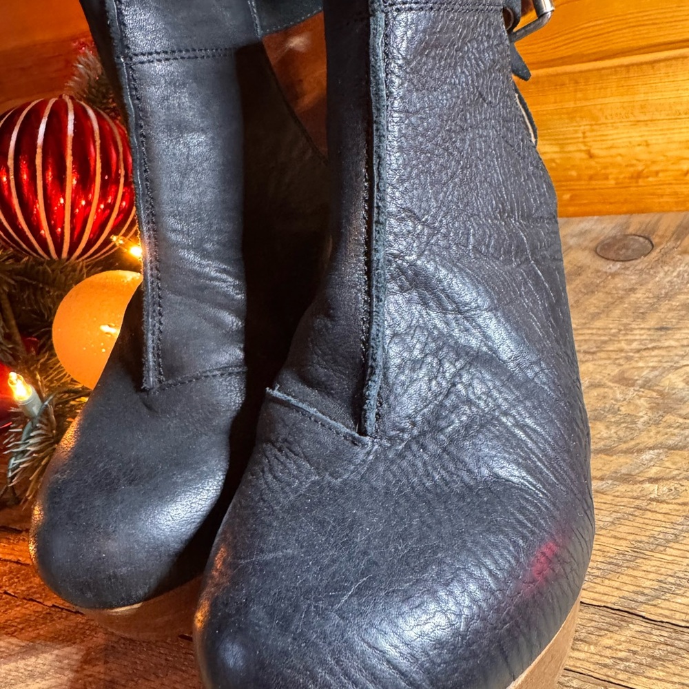 Free People Black Leather Wedges - Picture 3 of 7